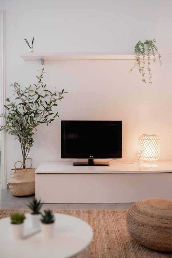 Apartamentos Fv Flats Valencia - Mestalla 7 المظهر الخارجي الصورة