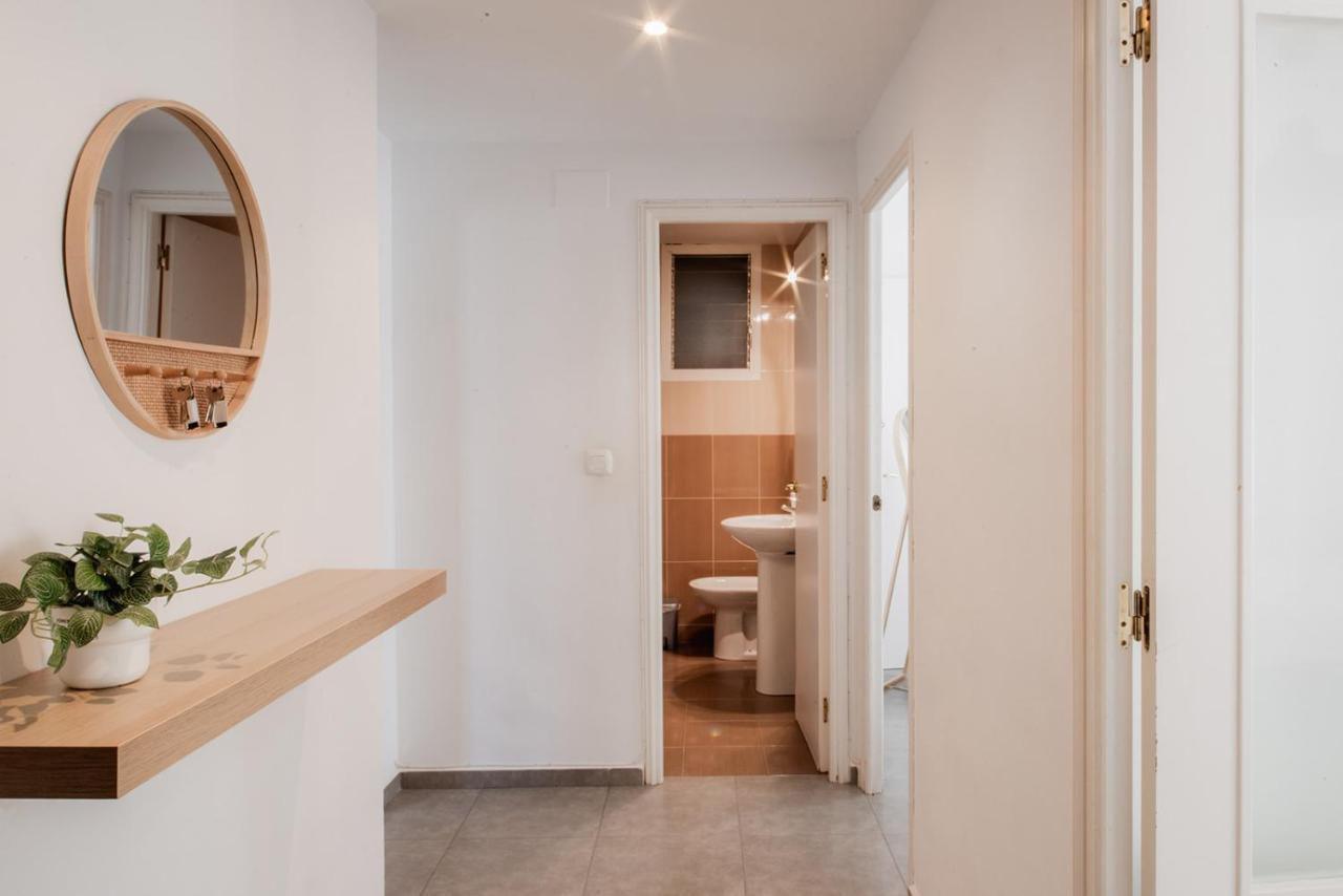 Apartamentos Fv Flats Valencia - Mestalla 7 المظهر الخارجي الصورة