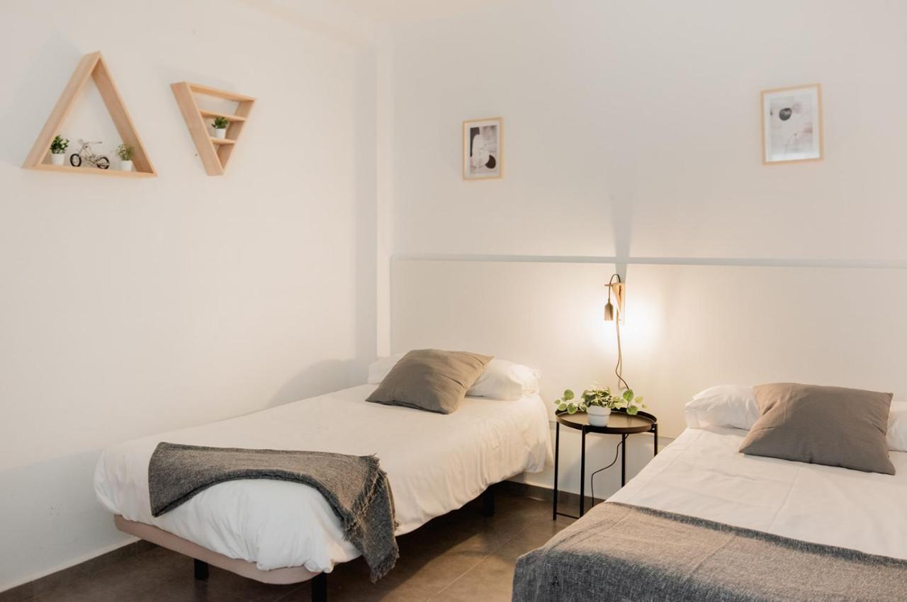 Apartamentos Fv Flats Valencia - Mestalla 7 المظهر الخارجي الصورة