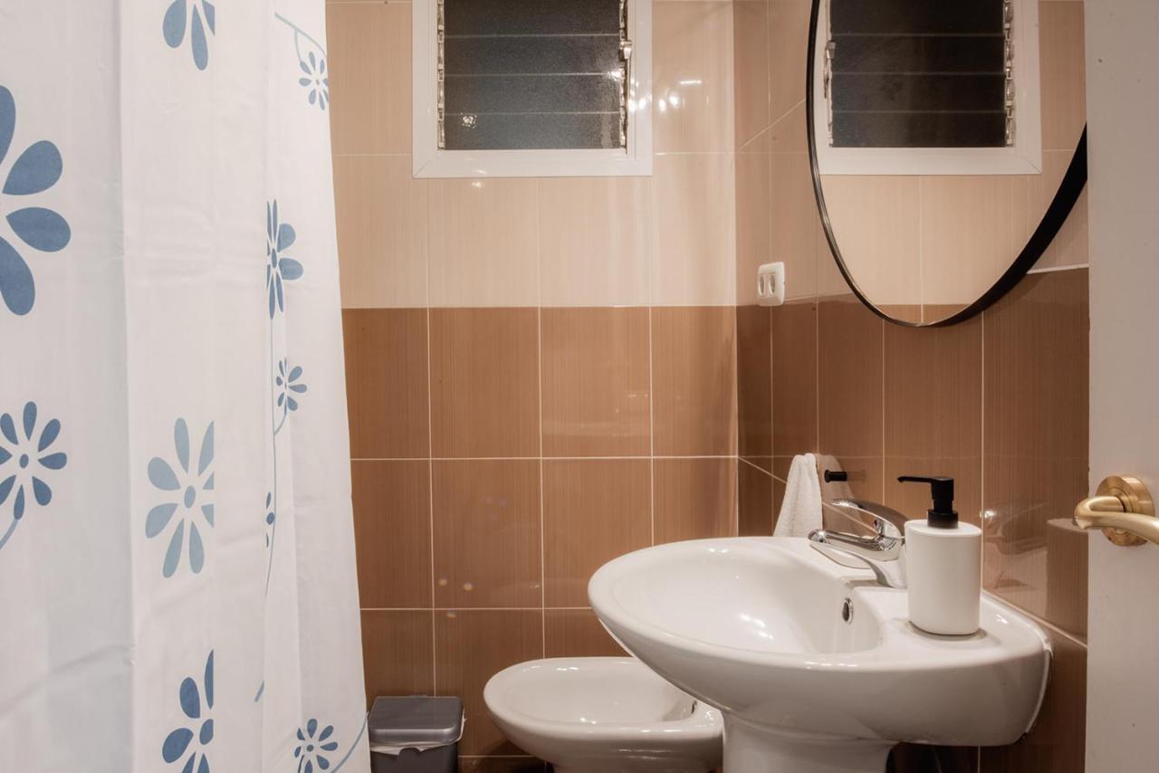 Apartamentos Fv Flats Valencia - Mestalla 7 المظهر الخارجي الصورة