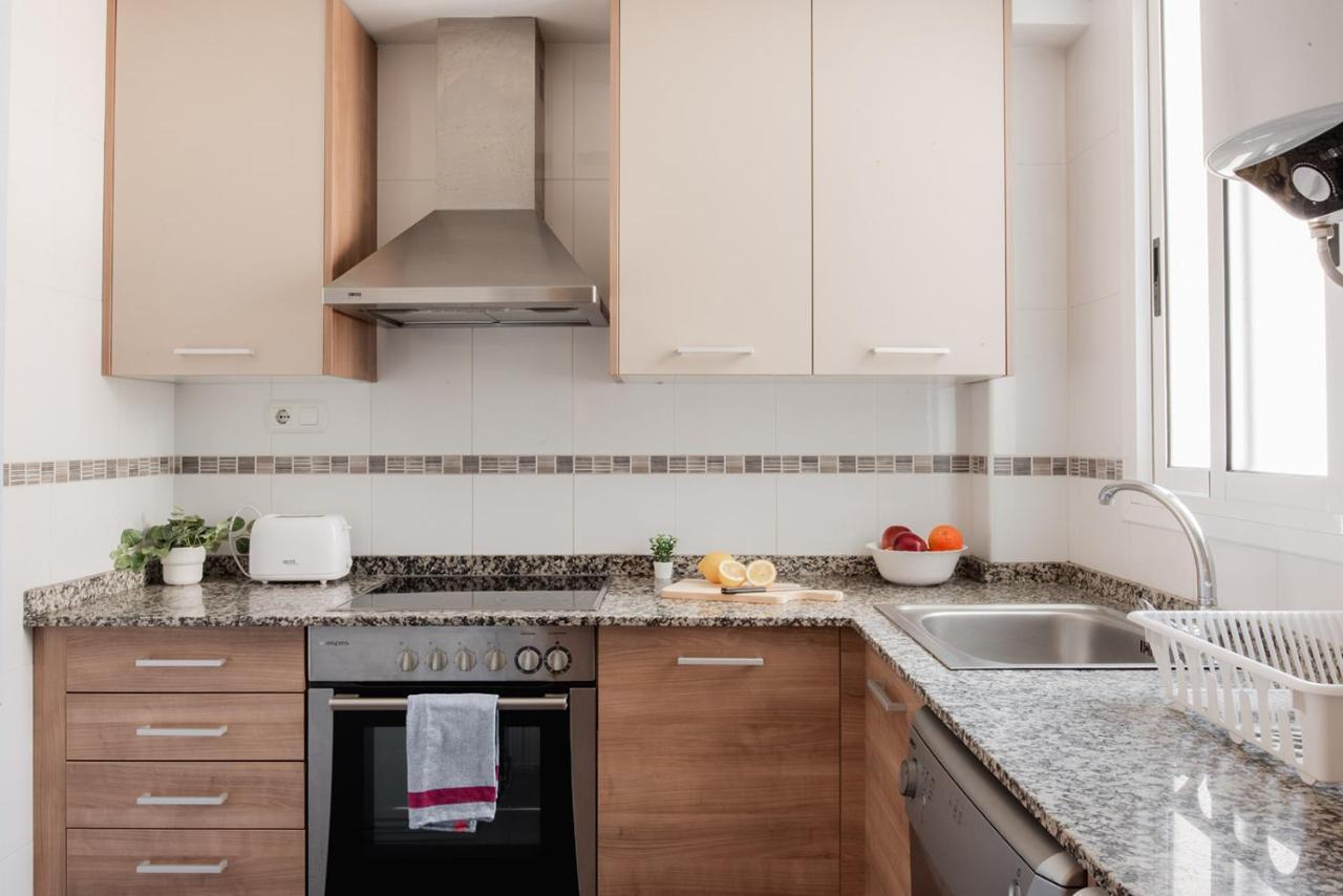 Apartamentos Fv Flats Valencia - Mestalla 7 المظهر الخارجي الصورة