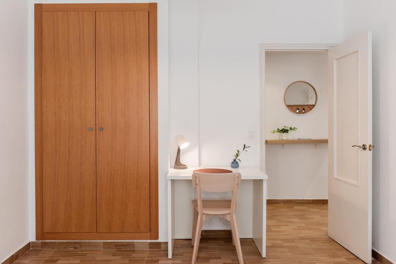 Apartamentos Fv Flats Valencia - Mestalla 7 المظهر الخارجي الصورة
