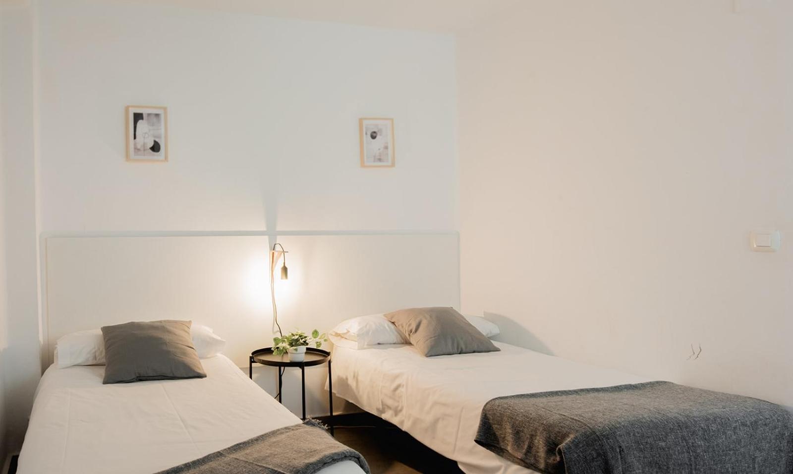 Apartamentos Fv Flats Valencia - Mestalla 7 المظهر الخارجي الصورة