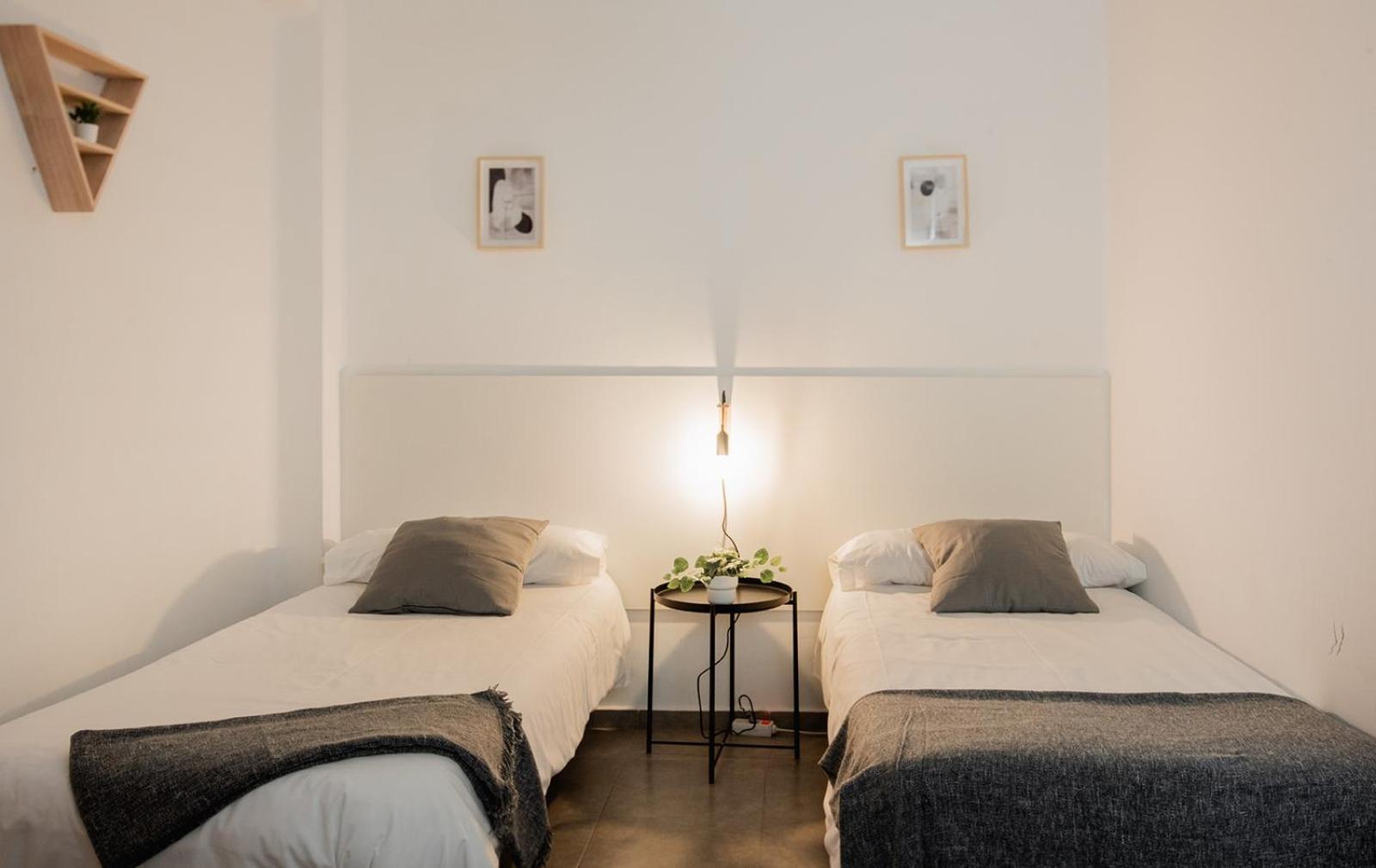 Apartamentos Fv Flats Valencia - Mestalla 7 المظهر الخارجي الصورة